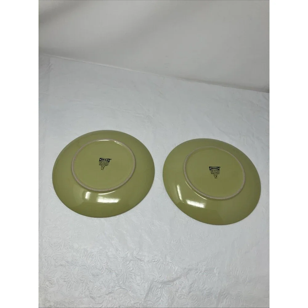 IKEA Dinnerware Fargrik Luncheon Plates Set Of 2 Avocado Green 21963 8-3/4”